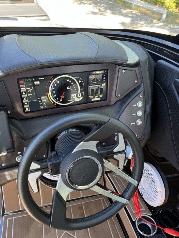 Centurion Fi ster, MA 1570