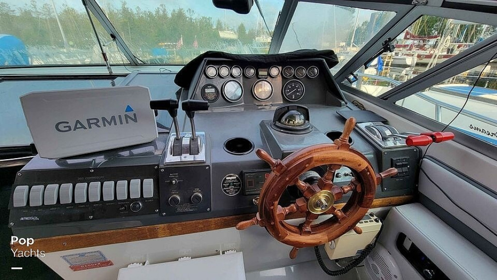 Regal Commodore 360 Walker, MN 56484