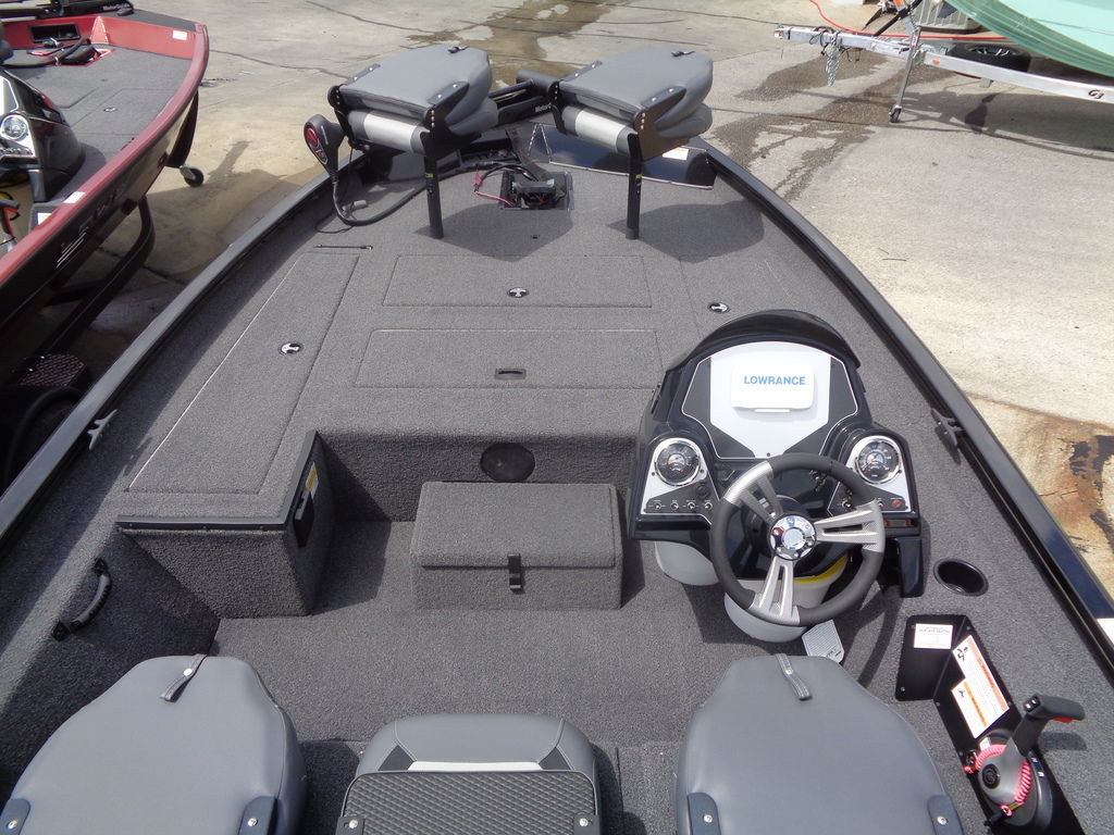 Lowe Stinger 175C Alabaster, AL 35007