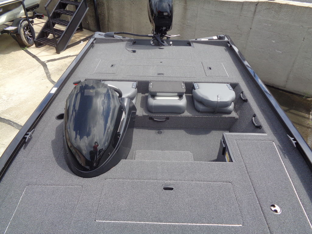 Lowe Stinger 175C Alabaster, AL 35007