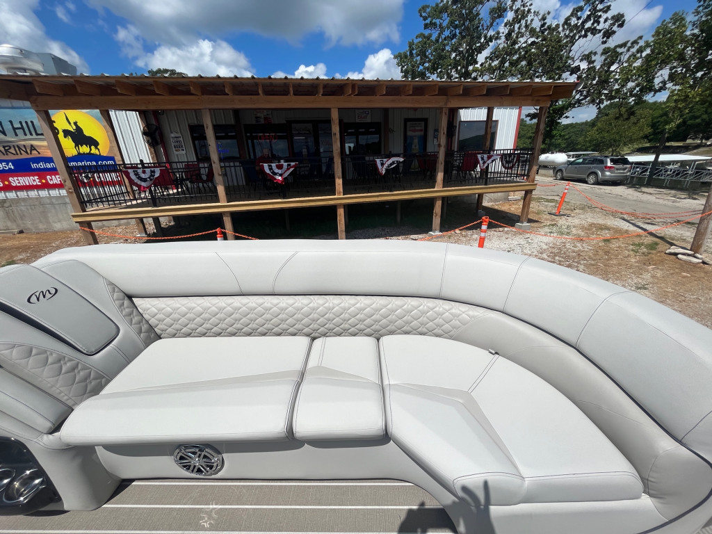 Manitou LX RF SHP Bernice, OK 74331