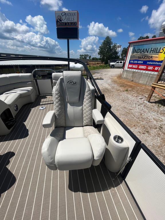 Manitou LX RF SHP Bernice, OK 74331