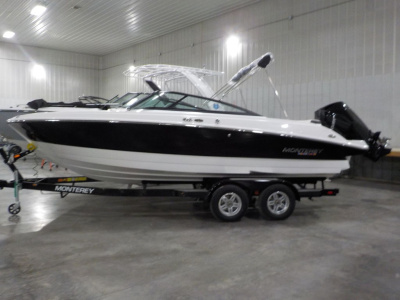 2023 Monterey M Series (Outboard)