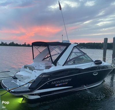 2019 Monterey 295 Sport Yacht