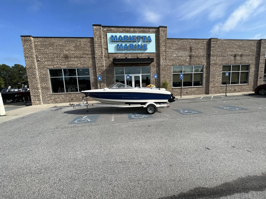 Bayliner 175 BR with Karavan Trailer with Swing Away Tongue Acworth