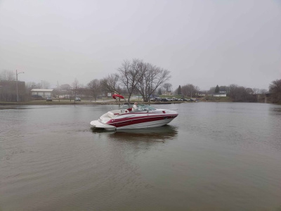 2008 Crownline 230 CCR