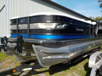 2023 Crest Caribbean RS