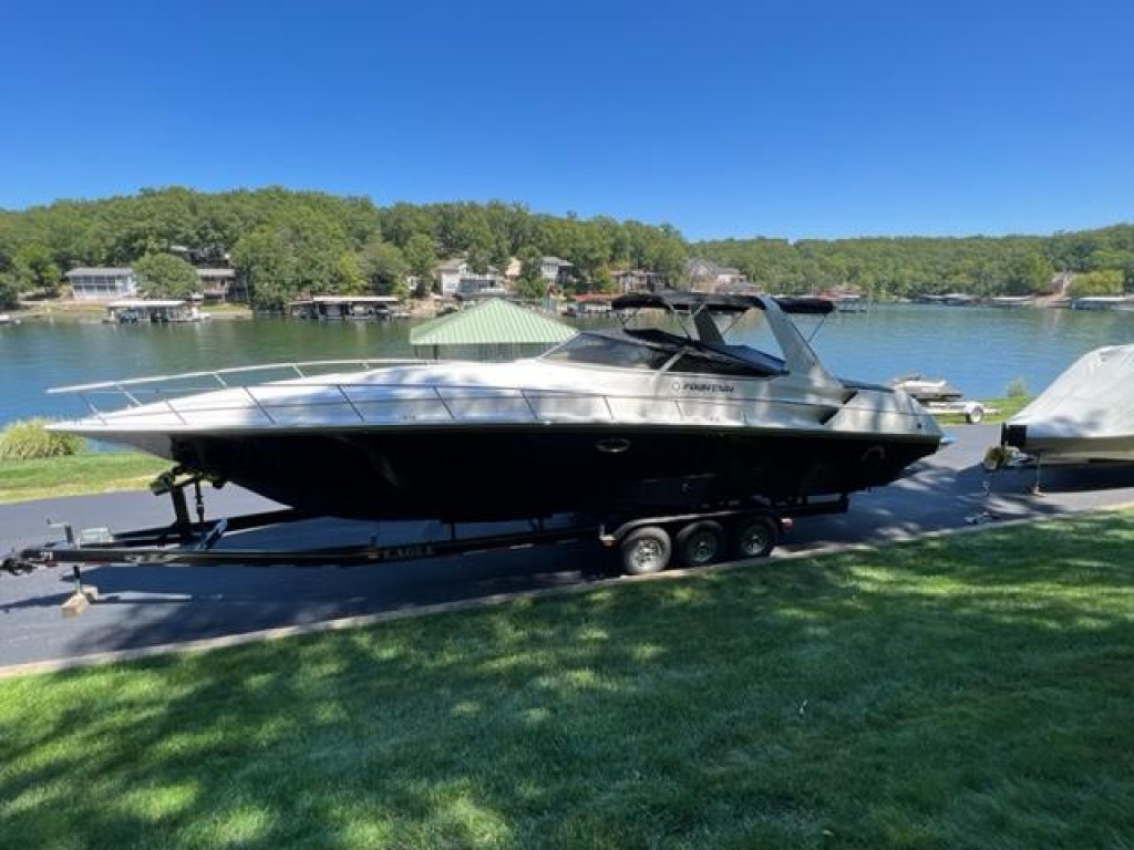 Fountain 38 Express Cruiser Sunrise Beach, MO 65079