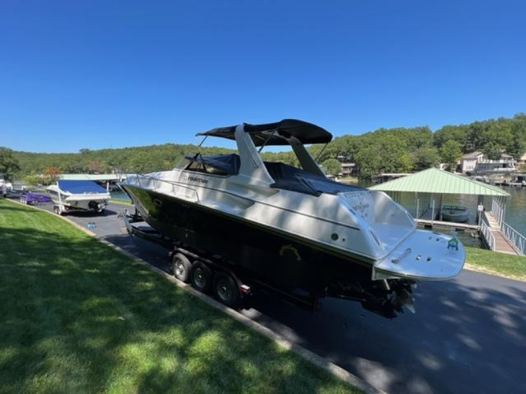 Fountain 38 Express Cruiser Sunrise Beach, MO 65079