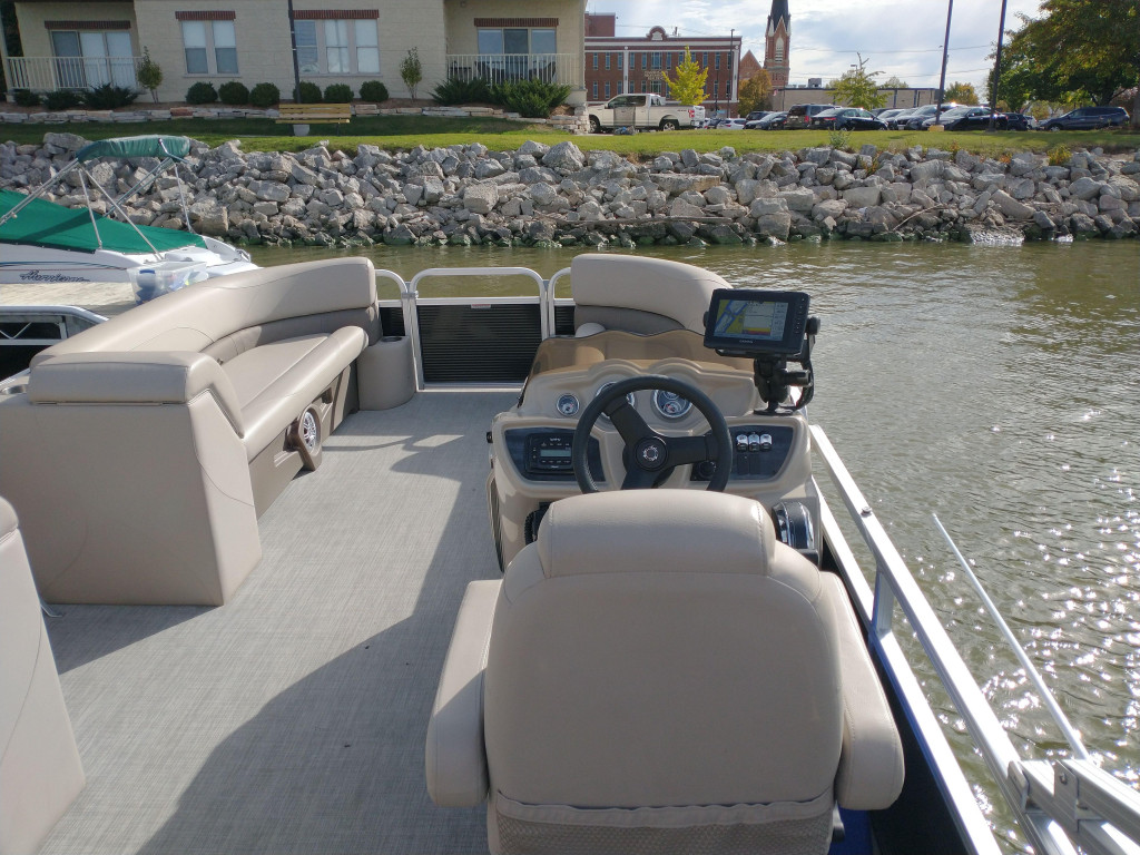 Avalon 2385 GS RF Sturgeon Bay, WI 54235