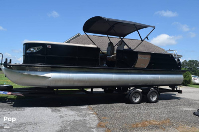 2022 Bentley 253 Elite Swingback DC FT