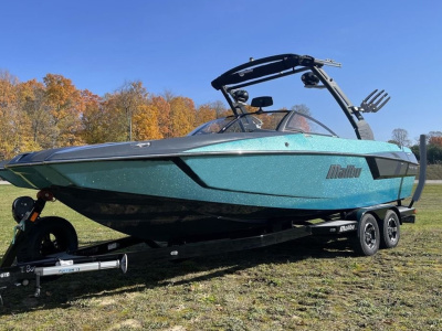 2018 Malibu Wakesetter 24 MXZ