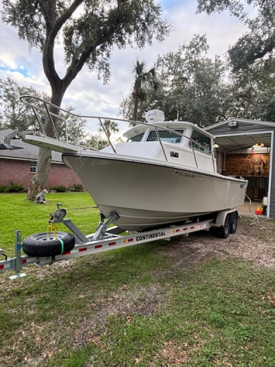 2018 Parker 2520 Sport Cabin