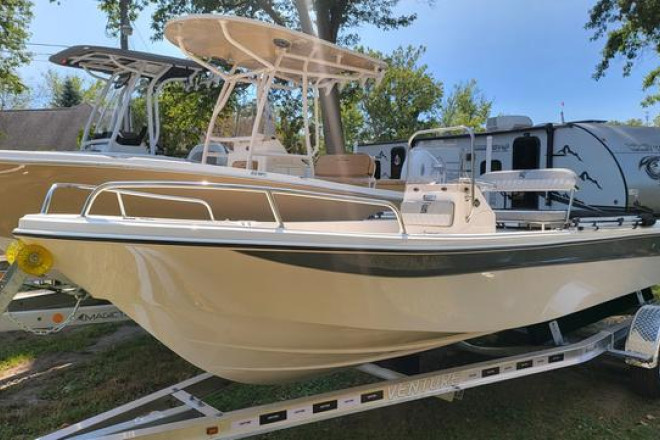 2025 Carolina Skiff JLS Series 192JLS w/ 140 HP Suzuki Outboard