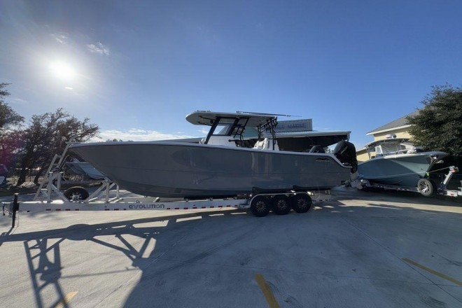 2025 Invincible CATAMARANS