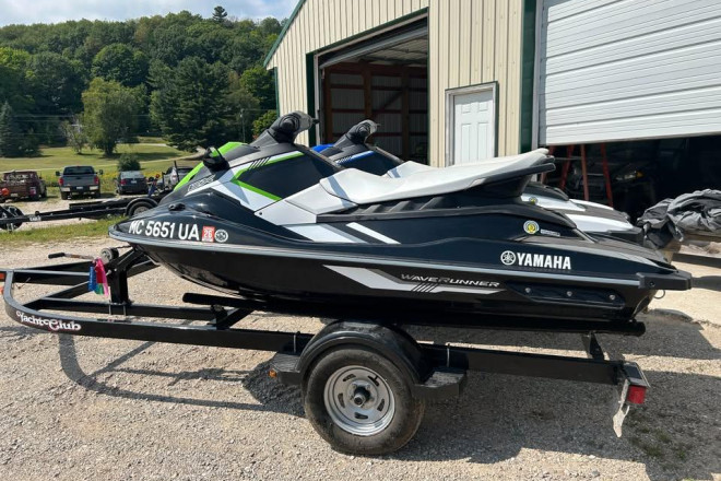 2017 Yamaha Waverunner EX