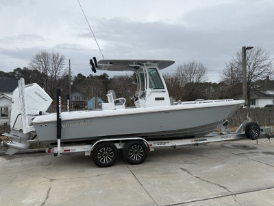 2025 Everglades Center Console