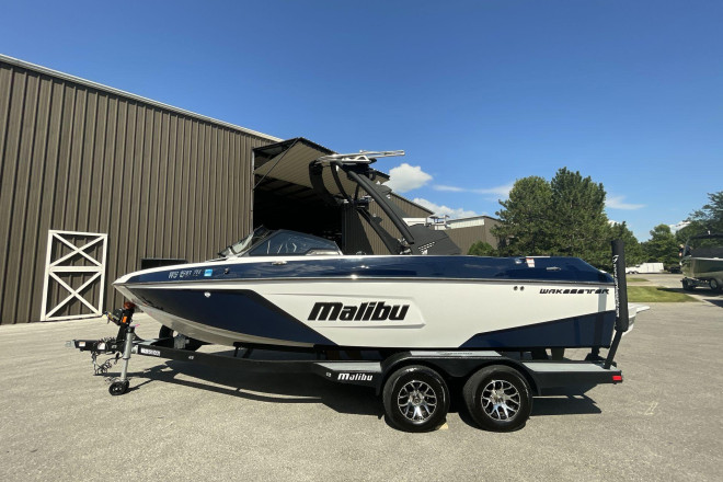 2021 Malibu 22LSV