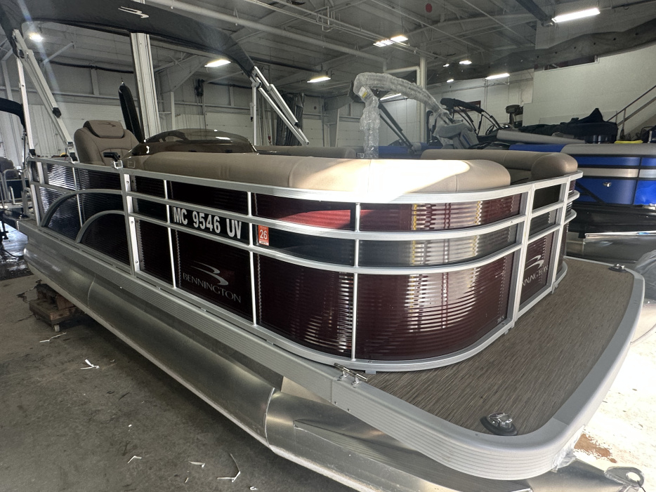2023 Bennington 188 SLJ **31 HOURS!** - For Sale at Brighton, MI 48114 - ID 573616