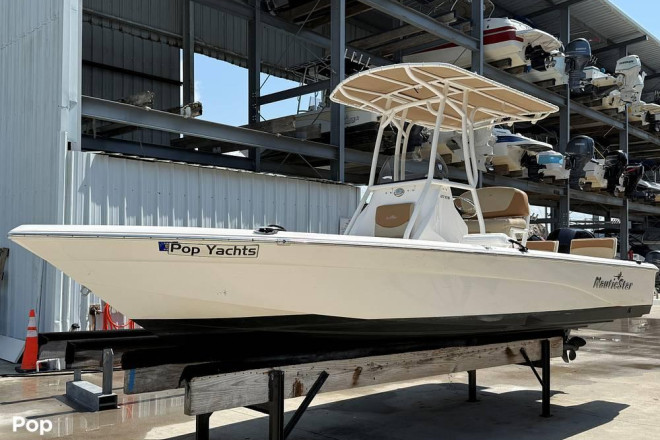 2023 Nautic Star 227 XTS