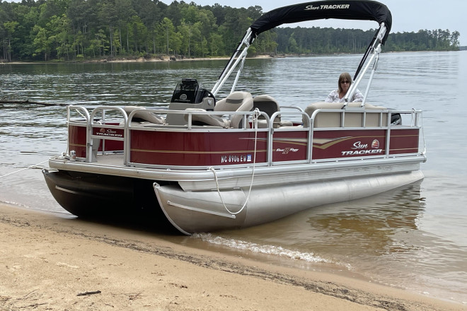 2022 Sun Tracker BASS BUGGY® 18 DLX
