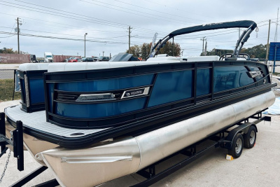 2025 Godfrey AquaPatio 25' Flip Lounge Tritoon - 255 SFL