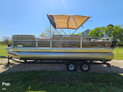 2023 Sun Tracker SF 22 DLX