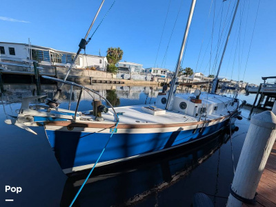 1978 Herreshoff Meadowlark 37
