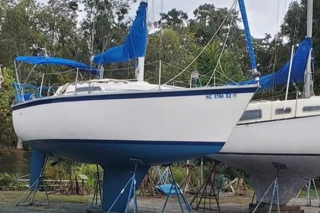 1985 Hunter 28.5