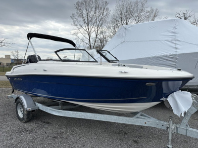 2025 Bayliner VR Series