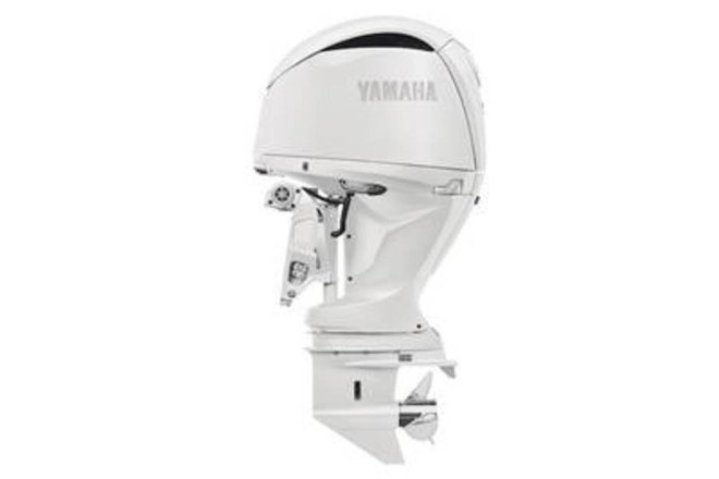 0 Yamaha LF200XSA2