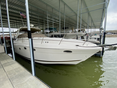2006 Rinker 360 Fiesta Vee