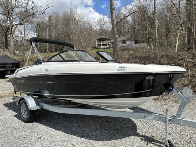 2025 Bayliner VR Series