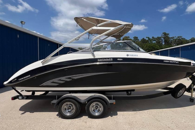 2011 Yamaha 242 Limited S