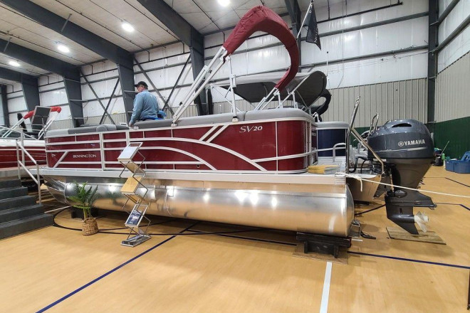 2025 Bennington 20 SVL