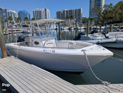 2022 Sailfish 242 CC