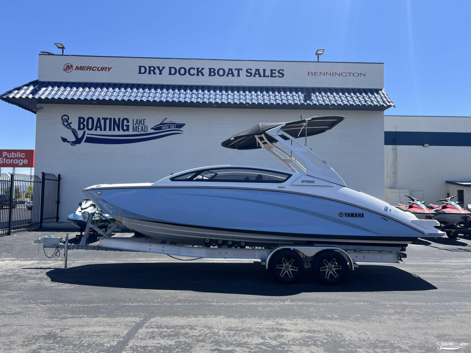 その他 Fresh Off The Boat Ssn 1 Yamaha 275SE - Las Vegas, NV 89121