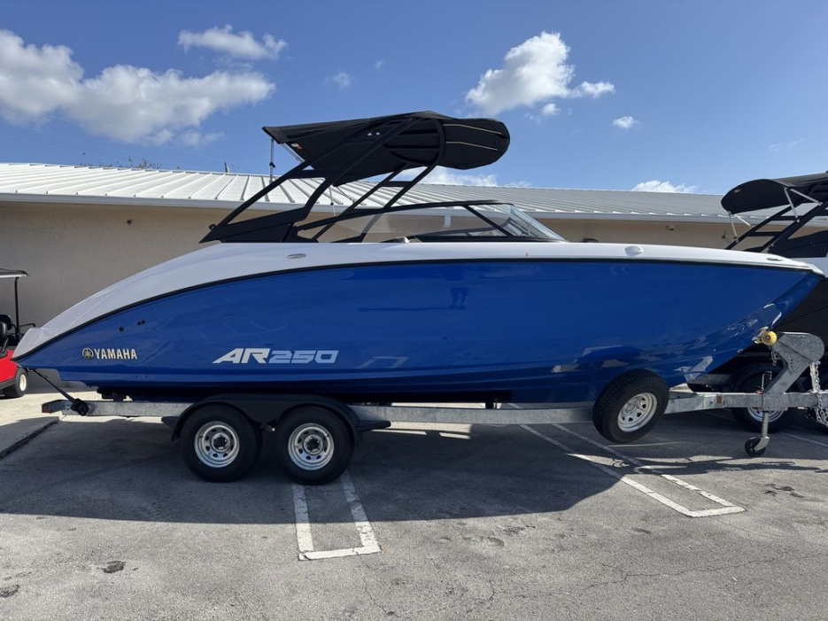 2025 Yamaha AR250 - For Sale at Key Largo, FL 33037 - ID 576907