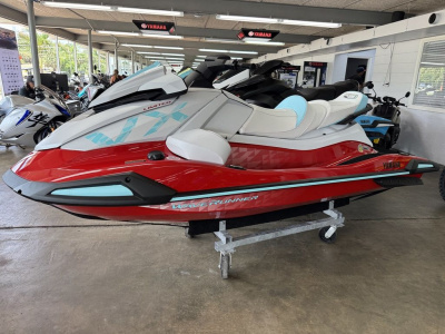 2025 Yamaha VX® Limited