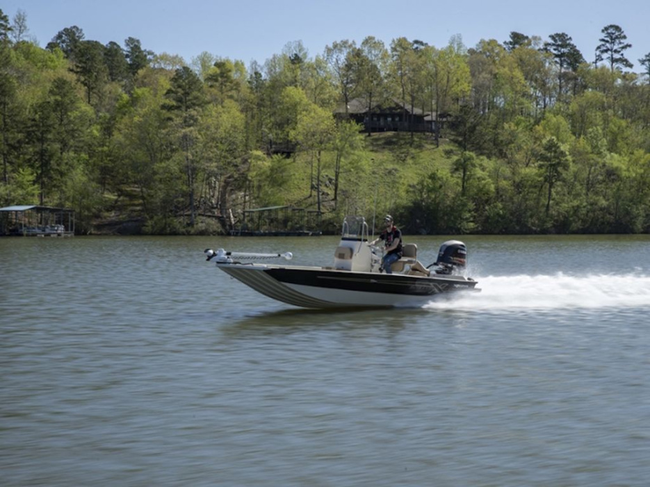 2025 Xpress SW20B - For Sale at Bradenton, FL 34208 - ID 508312