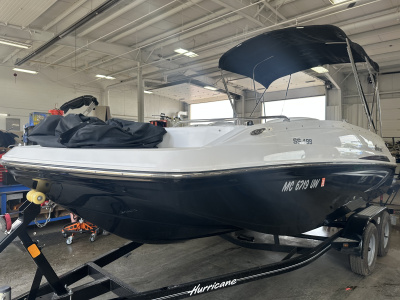 2022 Hurricane SunDeck Sport 188 IO