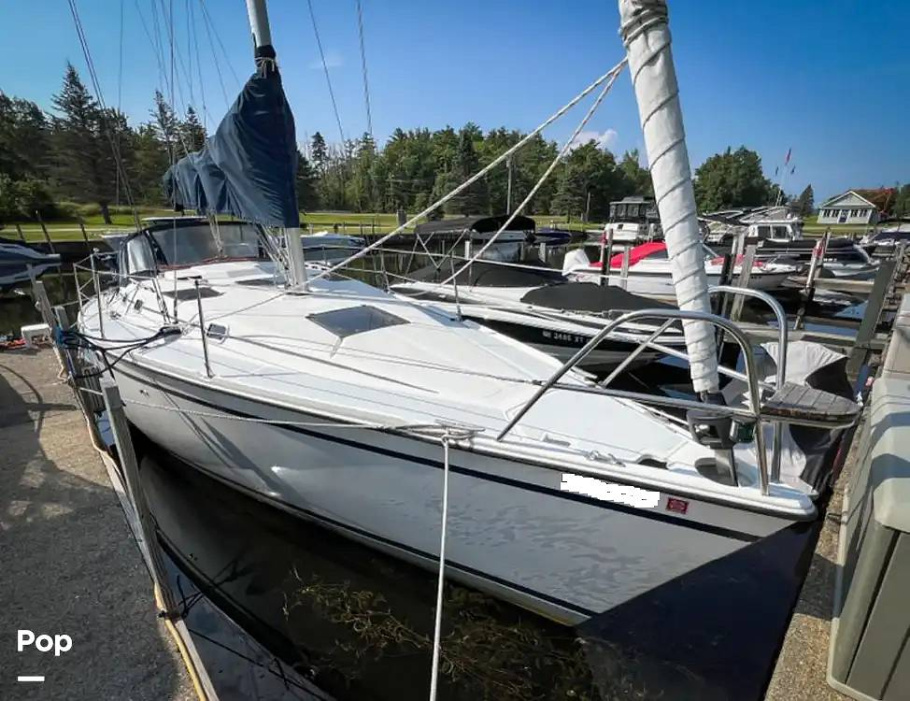 1988 Hunter 33.5 - For Sale at Laconia, NH 03246 - ID 576426