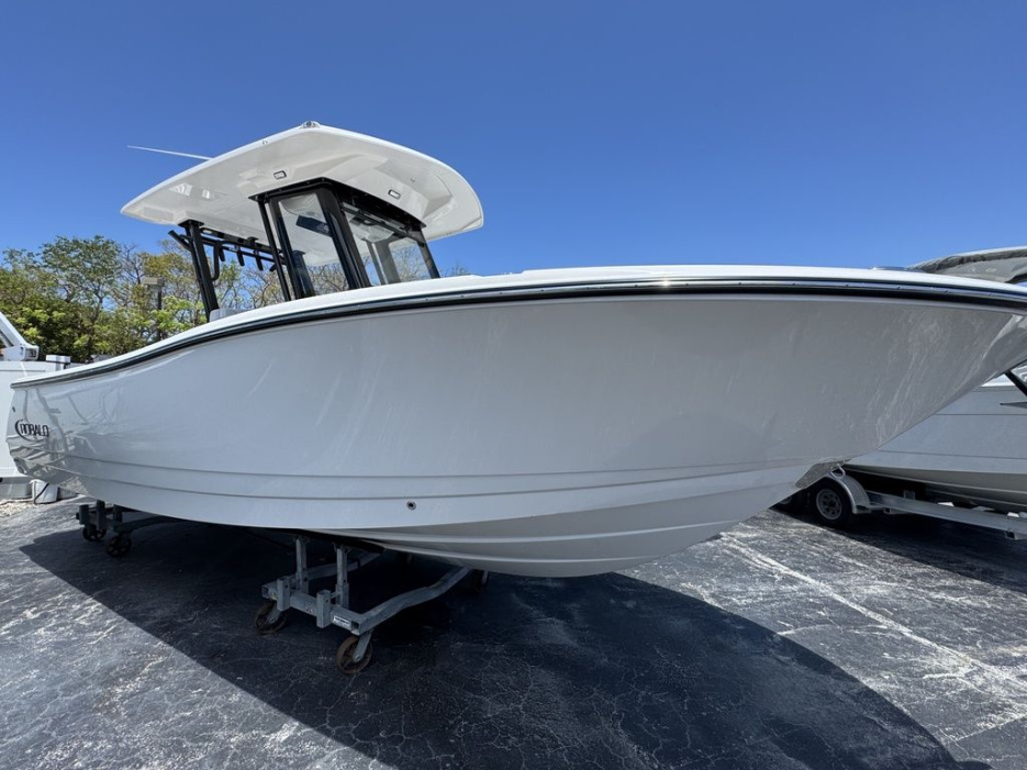 2025 Robalo R270 - For Sale at Key Largo, FL 33037 - ID 578656