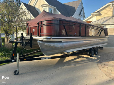 2018 Godfrey San Pan 2500 WB