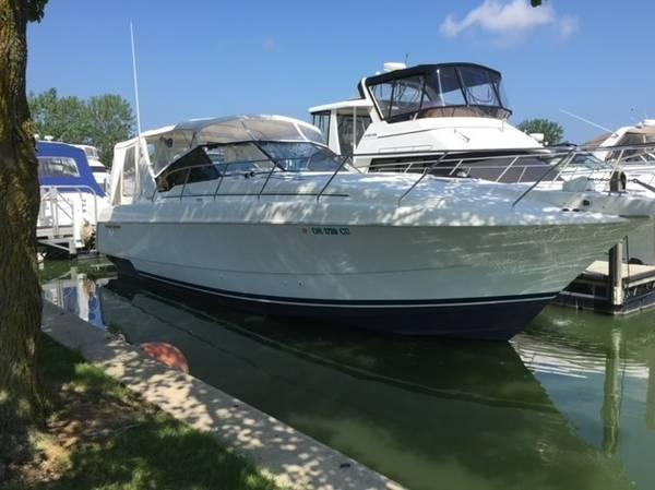 1993 Silverton 34 Express - For Sale at Toledo, OH 43611 - ID 578900