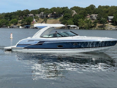 2023 Formula 350 Crossover Bowrider