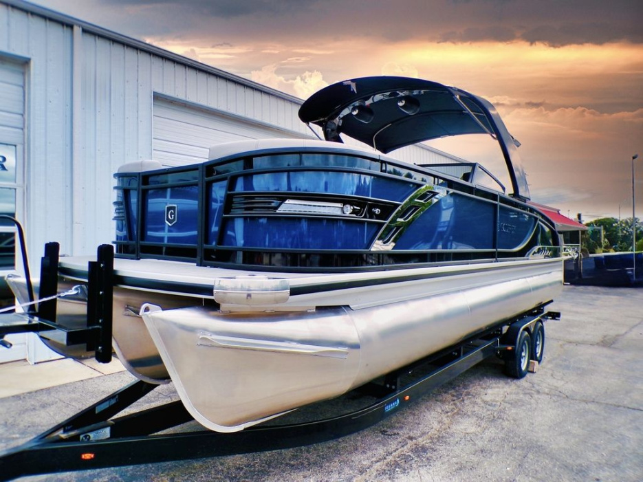 2025 Godfrey Sanpan 2700 DFLW iMPACT PLUS Package (29 in. Center Tube) - For Sale at Osage Beach, MO 65065 - ID 579012