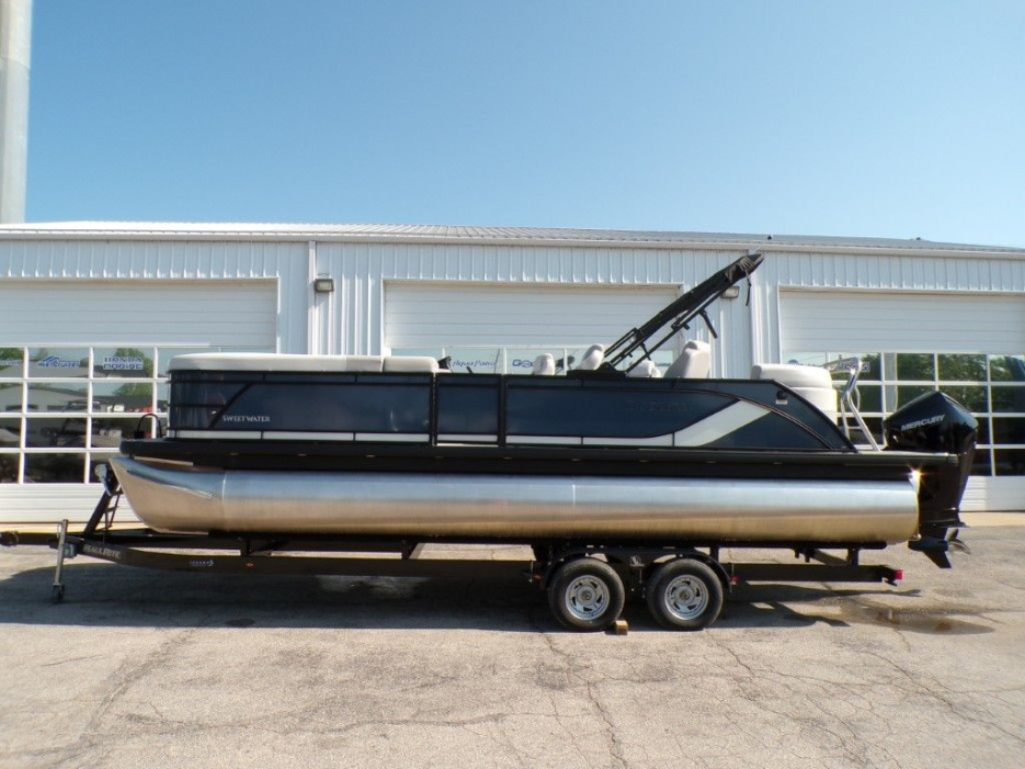 2025 Godfrey Sweetwater 2486 QS iMPACT + Package (29 in. Center Tube) - For Sale at Osage Beach, MO 65065 - ID 579045