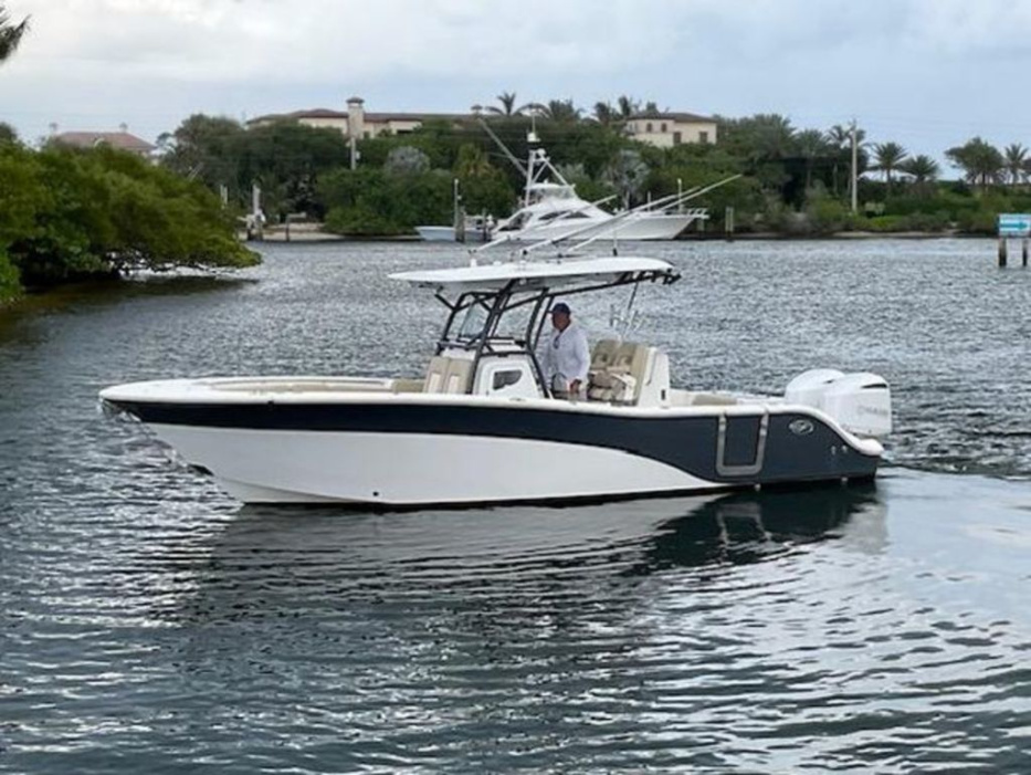 2017 Sea Fox 288 Commander - For Sale at Pompano Beach, FL 33064 - ID 579202