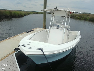 2004 Sailfish 236 CC